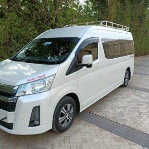 🚍 تويوتا هايس 2025 – باص مكيّف بـ كراسي مريحة للرحلات الطويلة